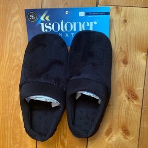 black slippers unisex size 8/9